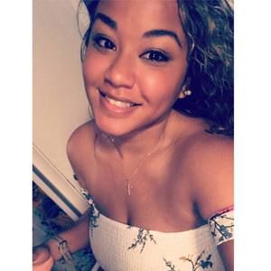 Meet your Posher, Hillary